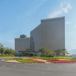 Hyatt Regency - Corniche Szálloda